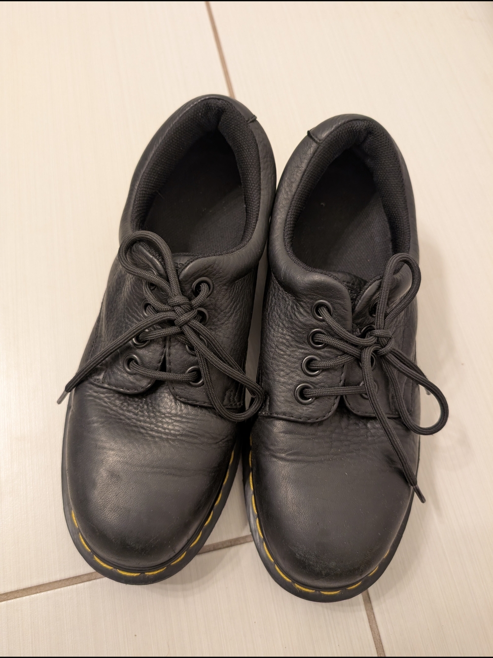Dr. Martens black Boston oxford shoes size mens 8 ladies 9